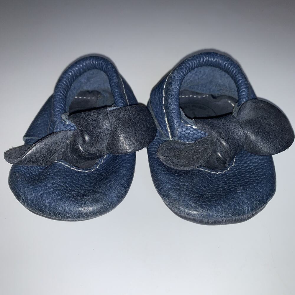 Freshly Picked Toddler Shoes Size 1 Blue Leather Bow Moccasins